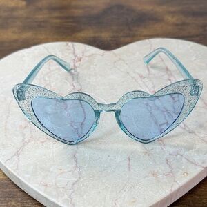 Heart-Shaped Glitter Sunglasses